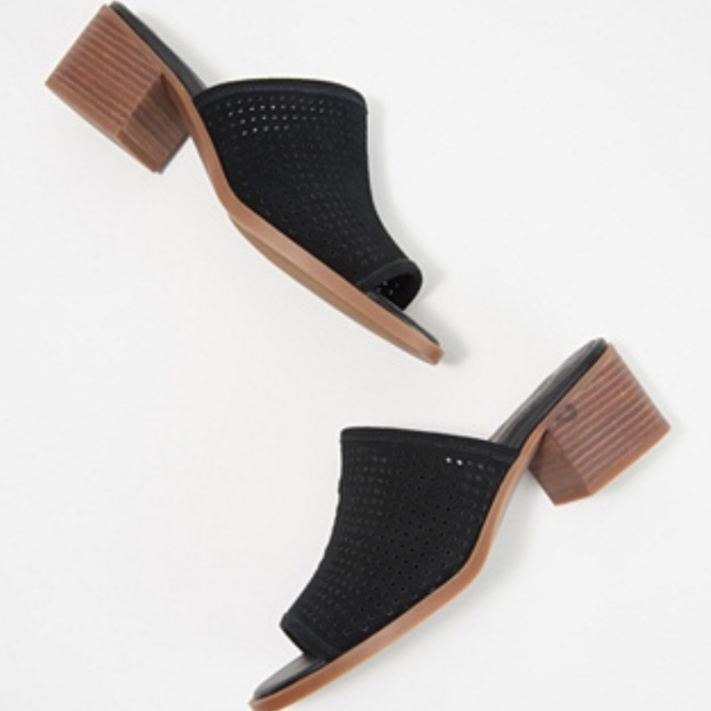Koolaburra Black suede slip on mule